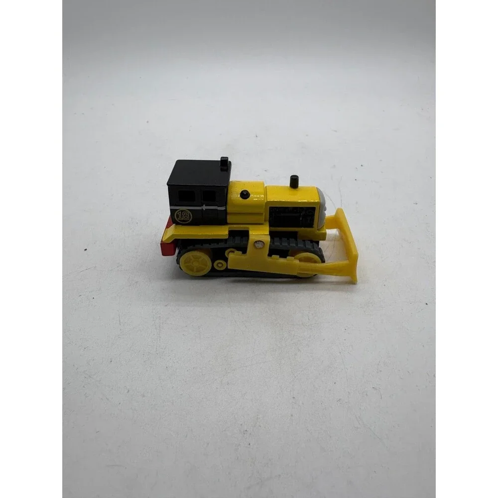 Thomas & Friends Take-Along BYRON The Bulldozer Diecast Magnetic Toy Train #18